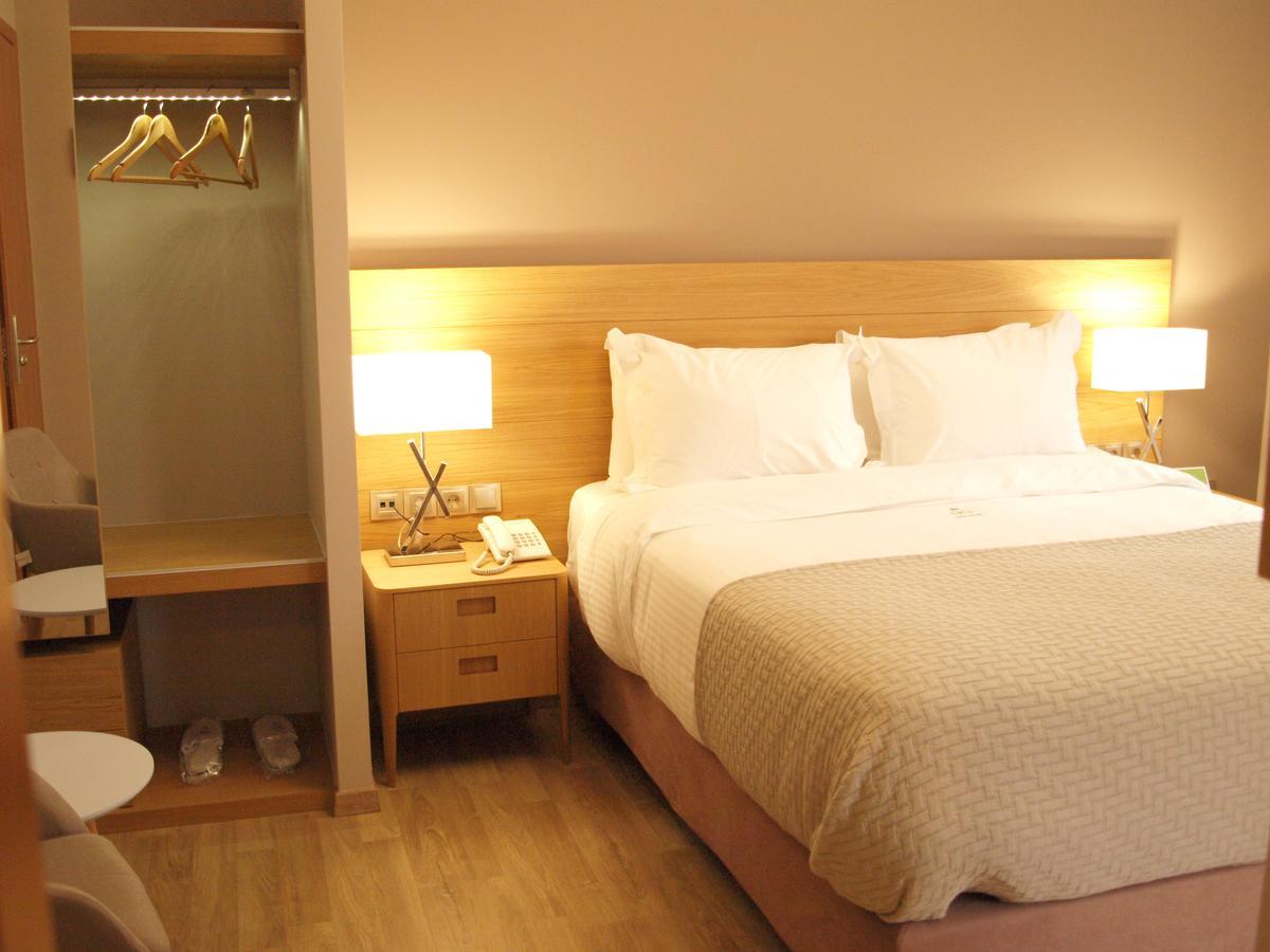 King Lodge Атина Екстериор снимка