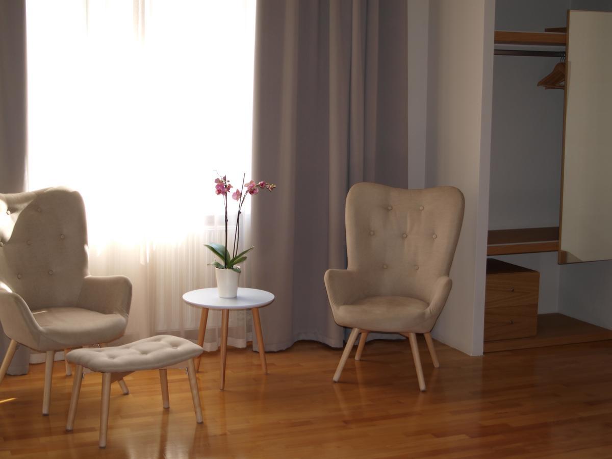 King Lodge Атина Екстериор снимка